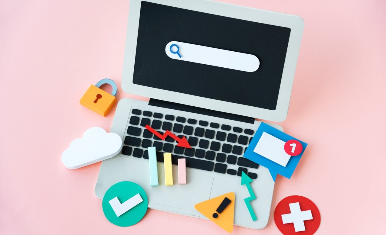 email marketing laptop